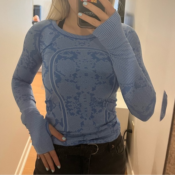 Lululemon Swiftly Tech Longsleeve size 4 - Picture 1 of 7